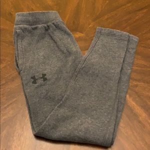 Grey under amour men’s small joggers